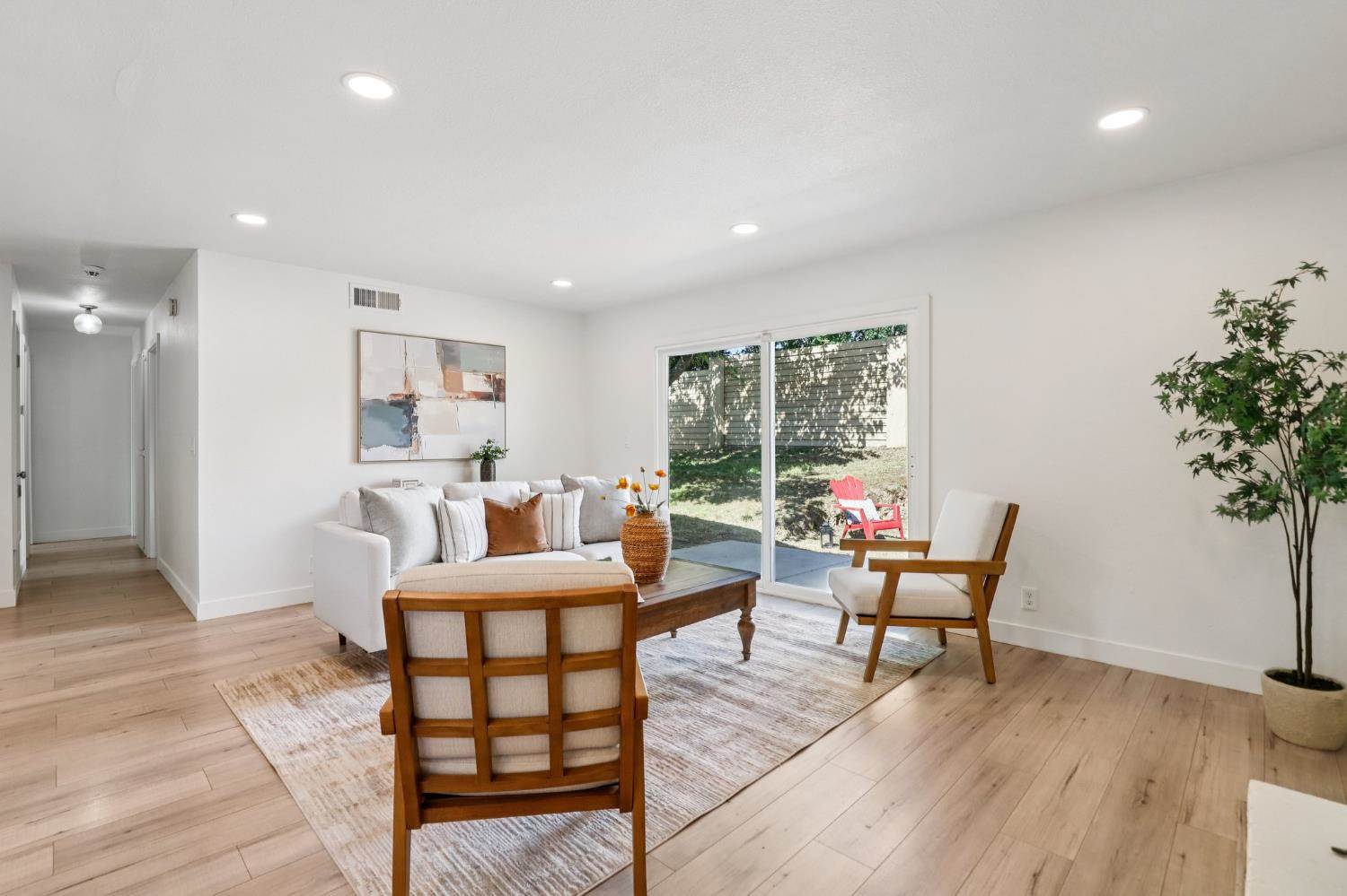 8321 Villaview Drive, Citrus Heights, CA 95621