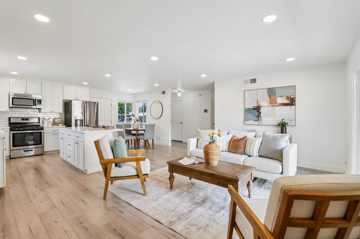8321 Villaview Drive, Citrus Heights, CA 95621