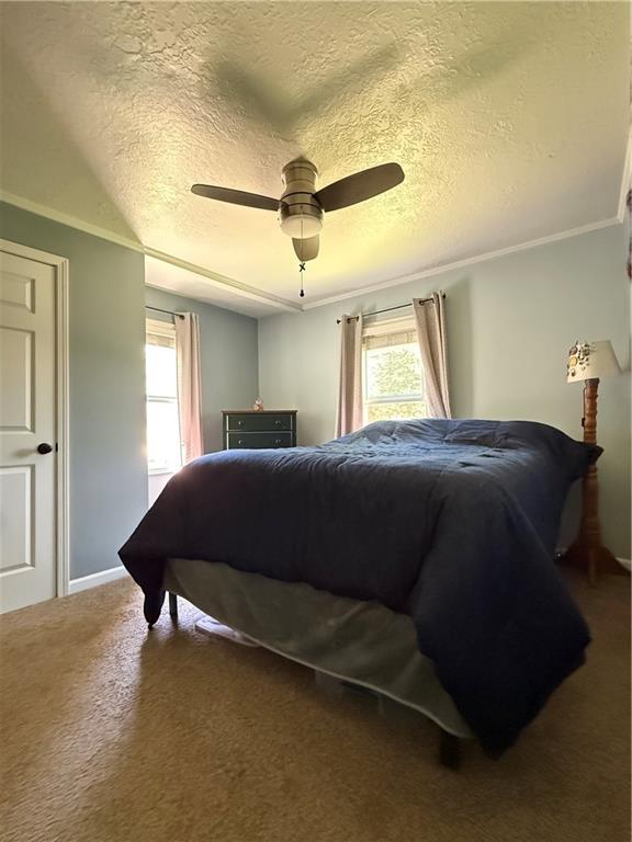 704 East Hayward Avenue, Independence, MO 64050