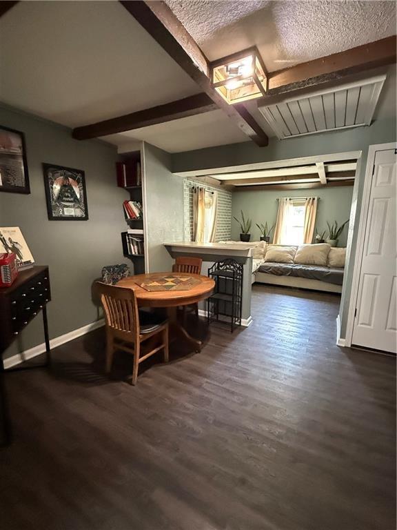 704 East Hayward Avenue, Independence, MO 64050