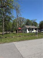 704 East Hayward Avenue, Independence, MO 64050