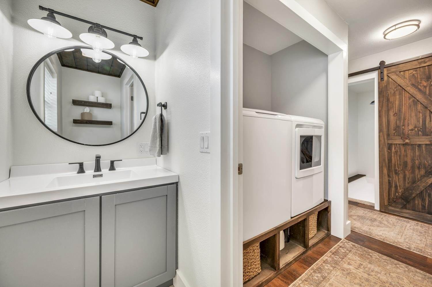 2220 30Th, Spirit Lake, IA 51360