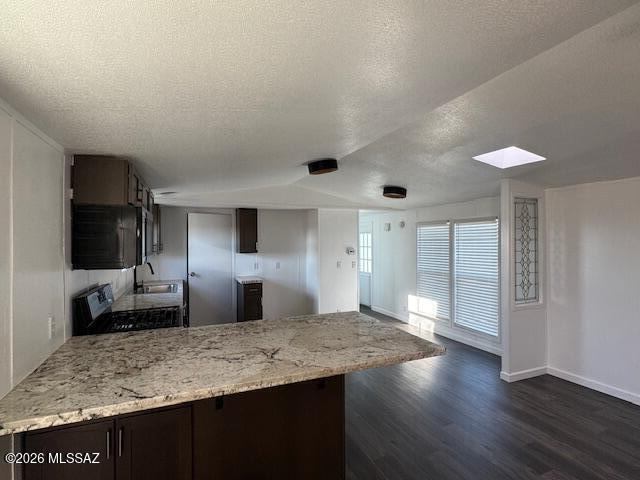 7270 North Razorback Road, Tucson, AZ 85743