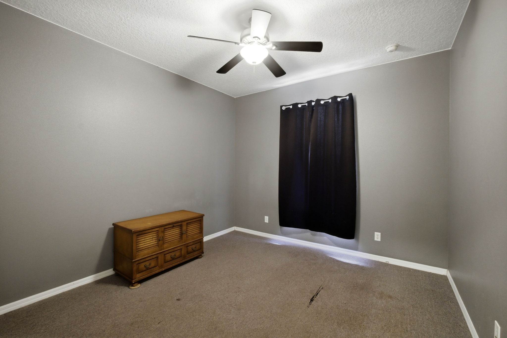 35937 Dawn Drive, Leesburg, FL 34788