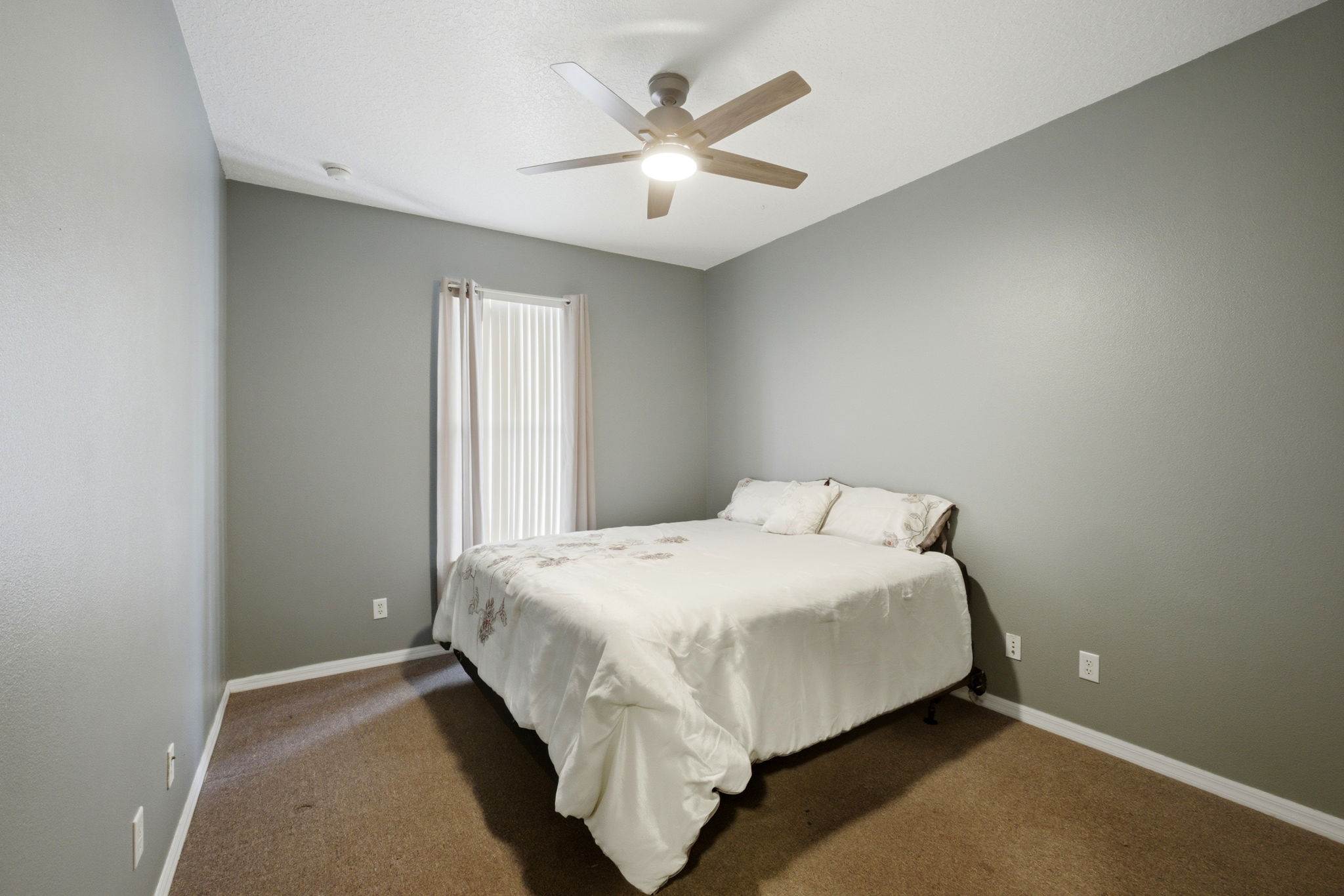35937 Dawn Drive, Leesburg, FL 34788