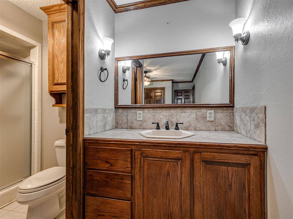 48110 Hardesty Road, Earlsboro, OK 74840