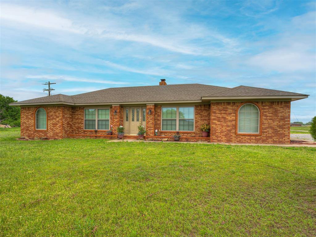 48110 Hardesty Road, Earlsboro, OK 74840