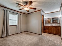 48110 Hardesty Road, Earlsboro, OK 74840