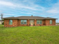 48110 Hardesty Road, Earlsboro, OK 74840