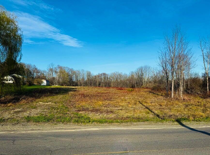 23 Dexter Road, Saint Albans, ME 04971