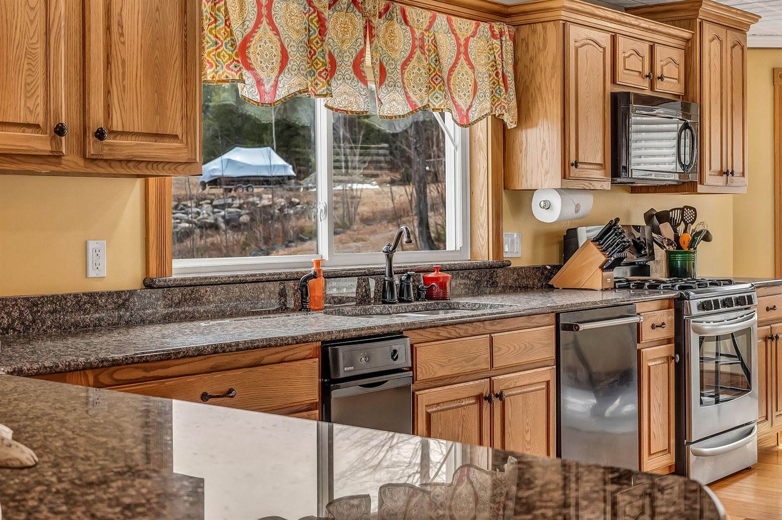 2080 Lakeview Road, Lake View Plt, ME 04463