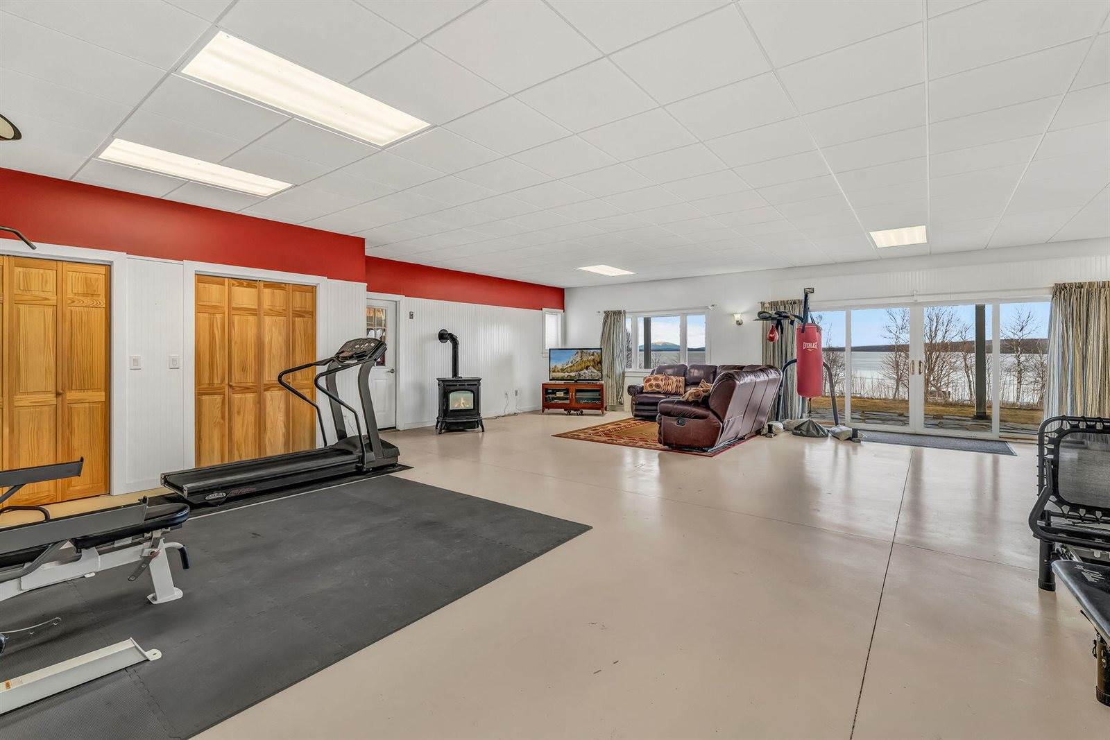 2080 Lakeview Road, Lake View Plt, ME 04463