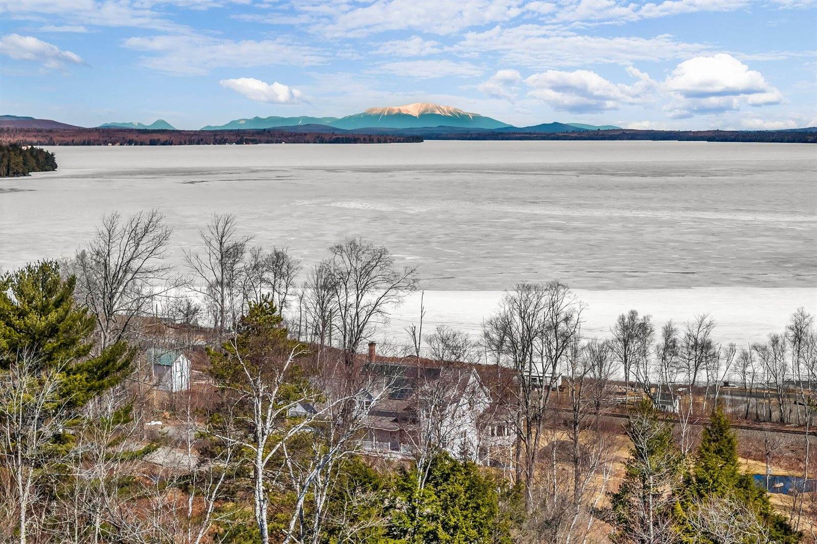 2080 Lakeview Road, Lake View Plt, ME 04463
