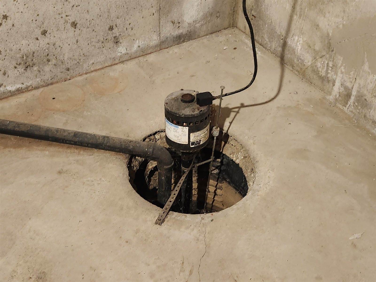 9039 East Skinner St, Wichita, KS 67207