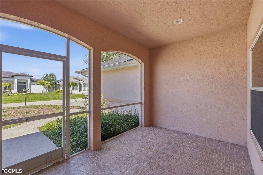 3731 SW 17th Avenue, Cape Coral, FL 33914