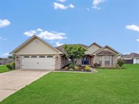 12 Weaver Circle, Vilonia, AR 72173