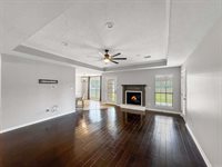 12 Weaver Circle, Vilonia, AR 72173