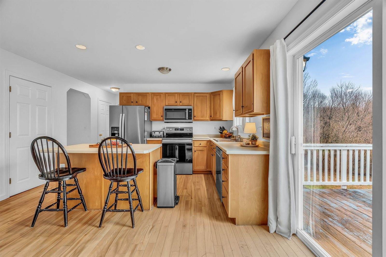 115 Old County Road, Hampden, ME 04444