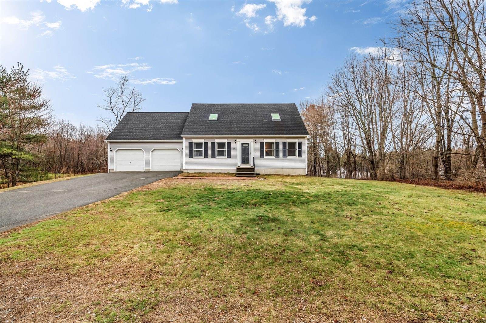 115 Old County Road, Hampden, ME 04444