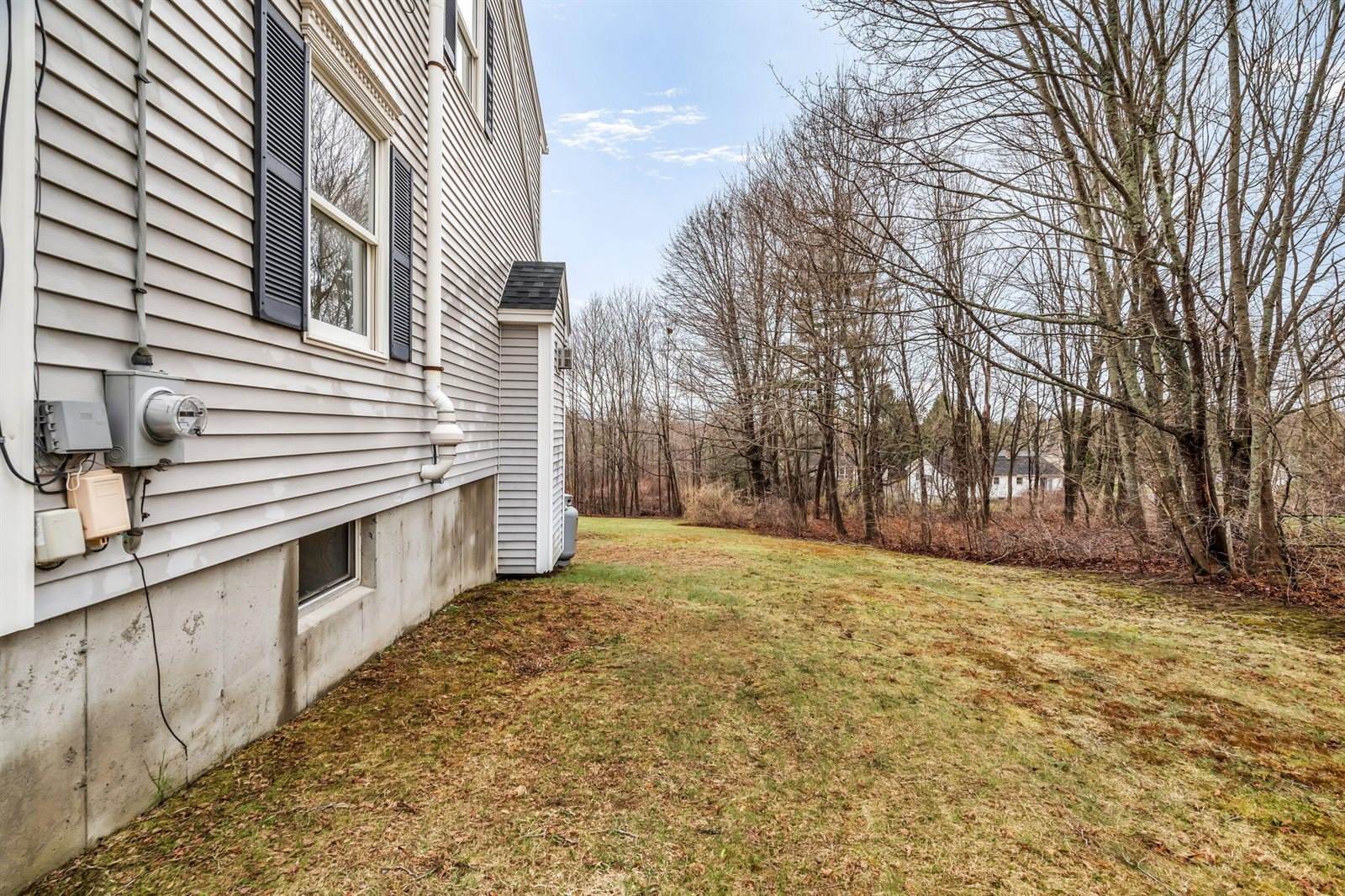 115 Old County Road, Hampden, ME 04444