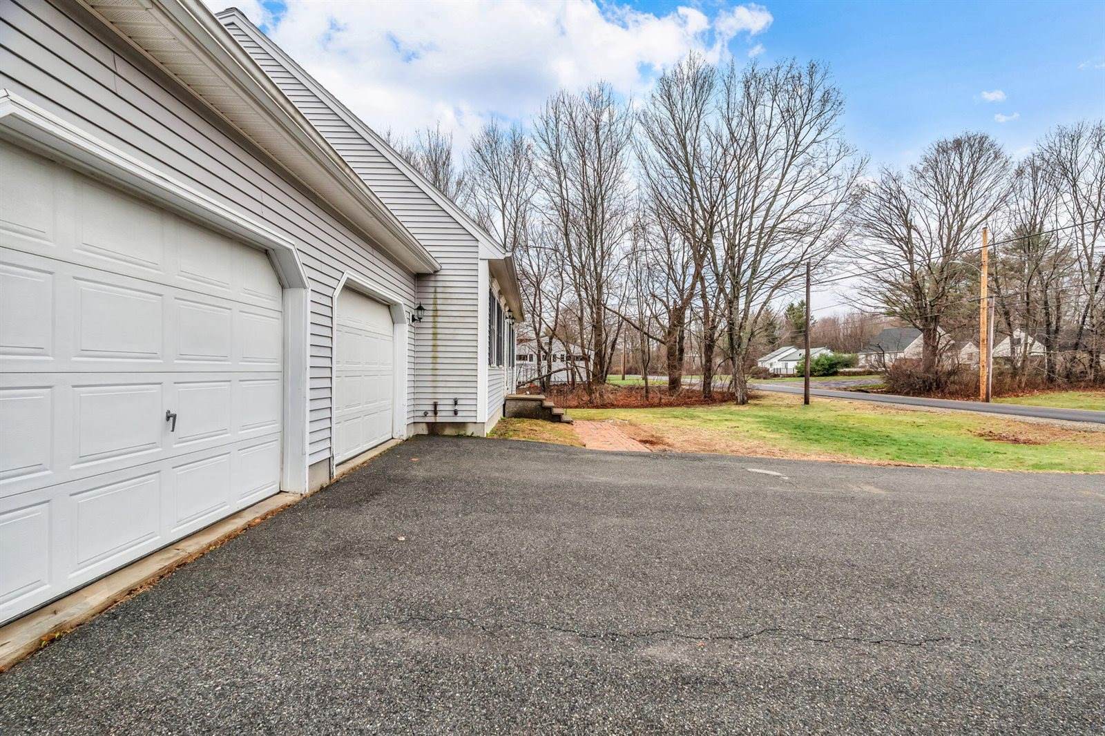 115 Old County Road, Hampden, ME 04444