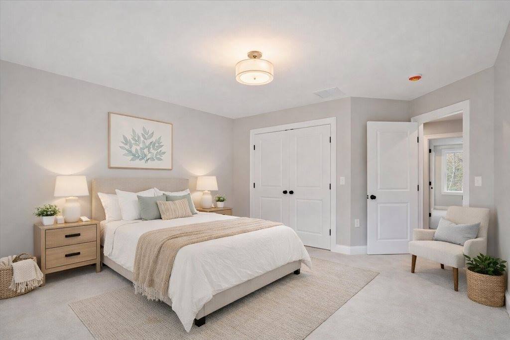 515 Mendon Road, #2, Attleboro, MA 02703