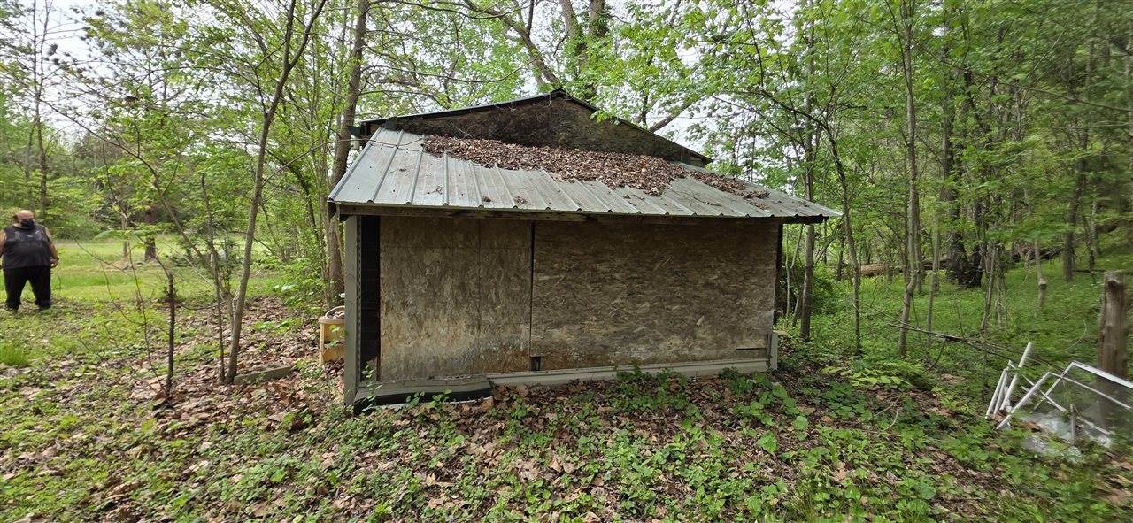 1945 Lambert Schoolhouse Road, Hawesville, KY 42348