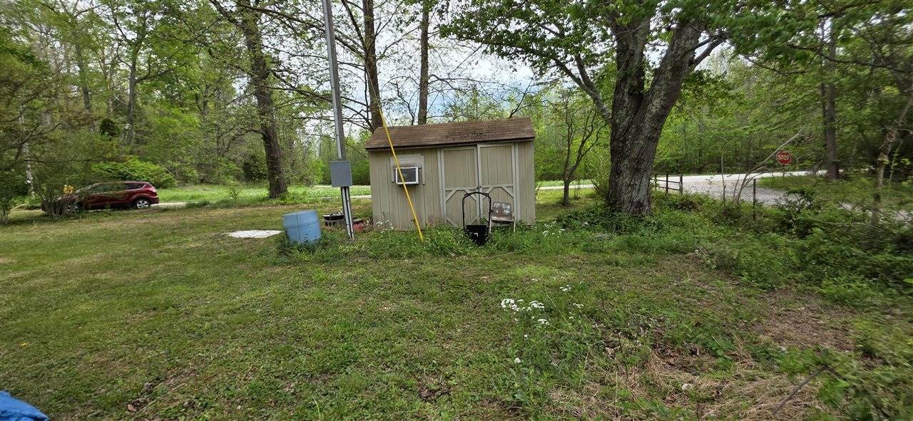 1945 Lambert Schoolhouse Road, Hawesville, KY 42348