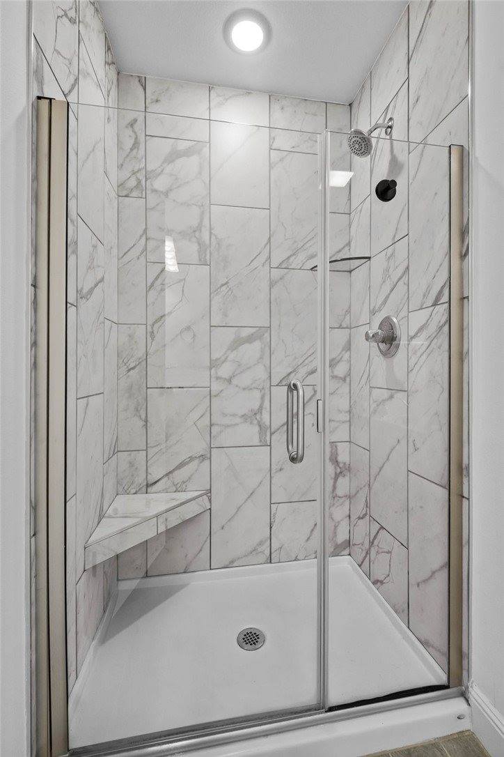 6005 NW Grant Street, Bentonville, AR 72713