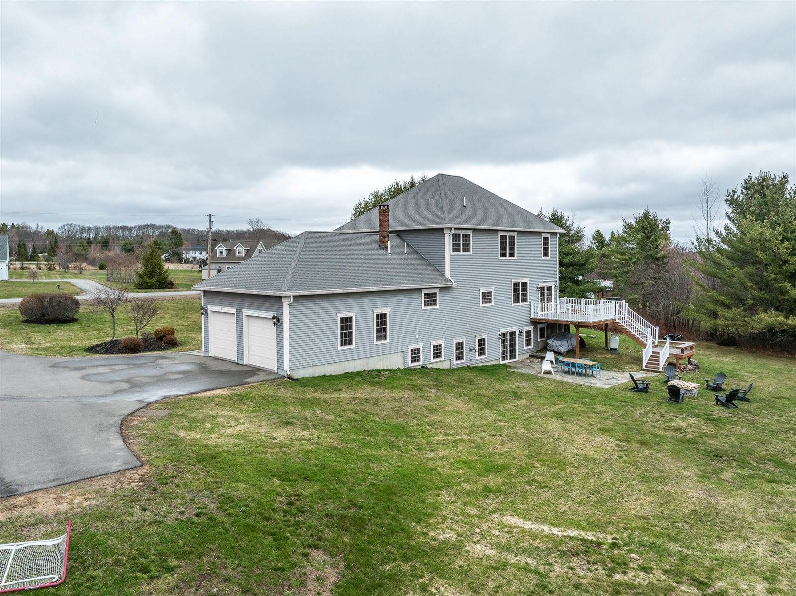 32 Country Meadow Drive, Hampden, ME 04444