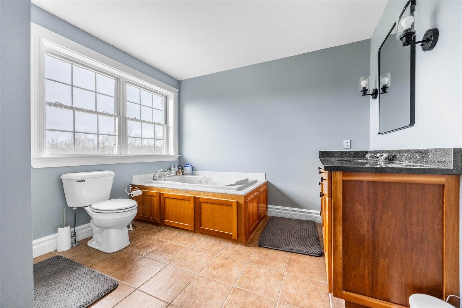 32 Country Meadow Drive, Hampden, ME 04444