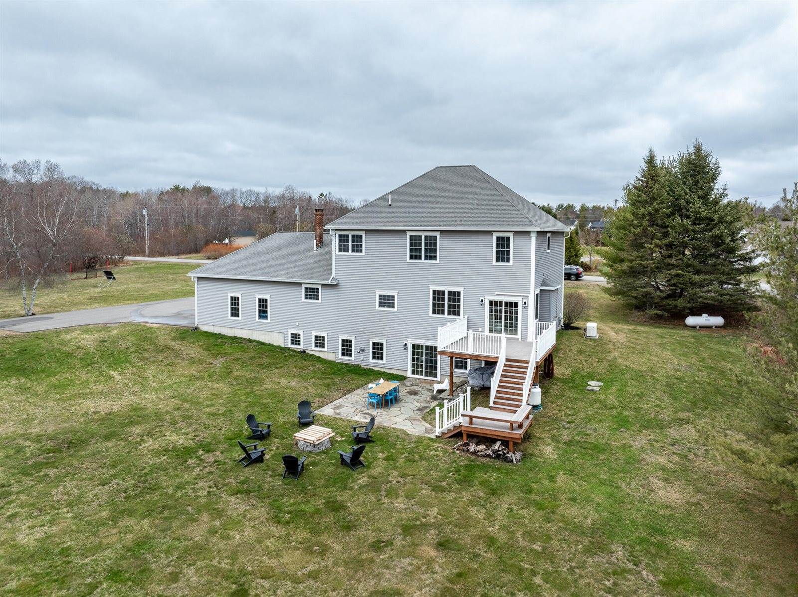 32 Country Meadow Drive, Hampden, ME 04444