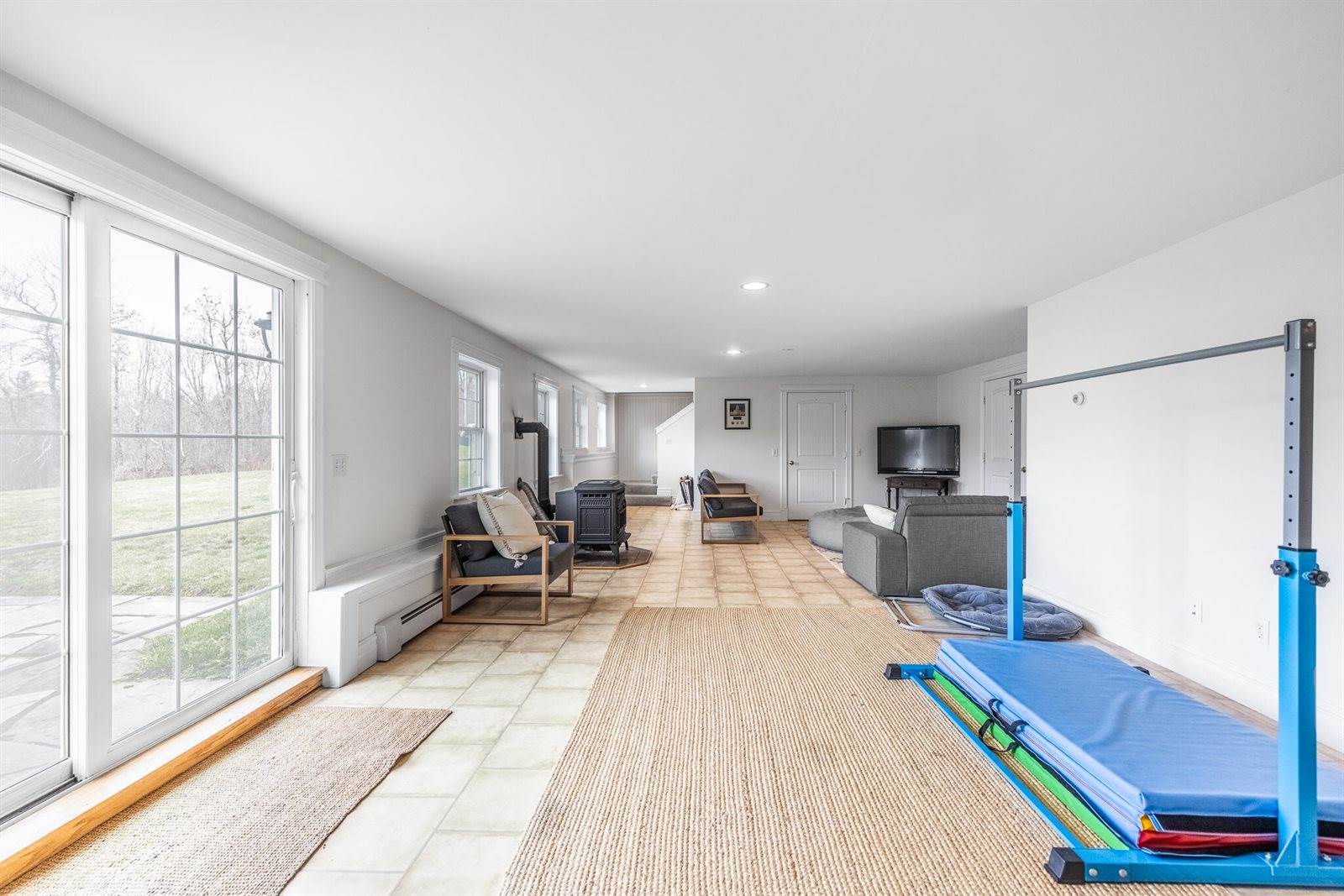 32 Country Meadow Drive, Hampden, ME 04444