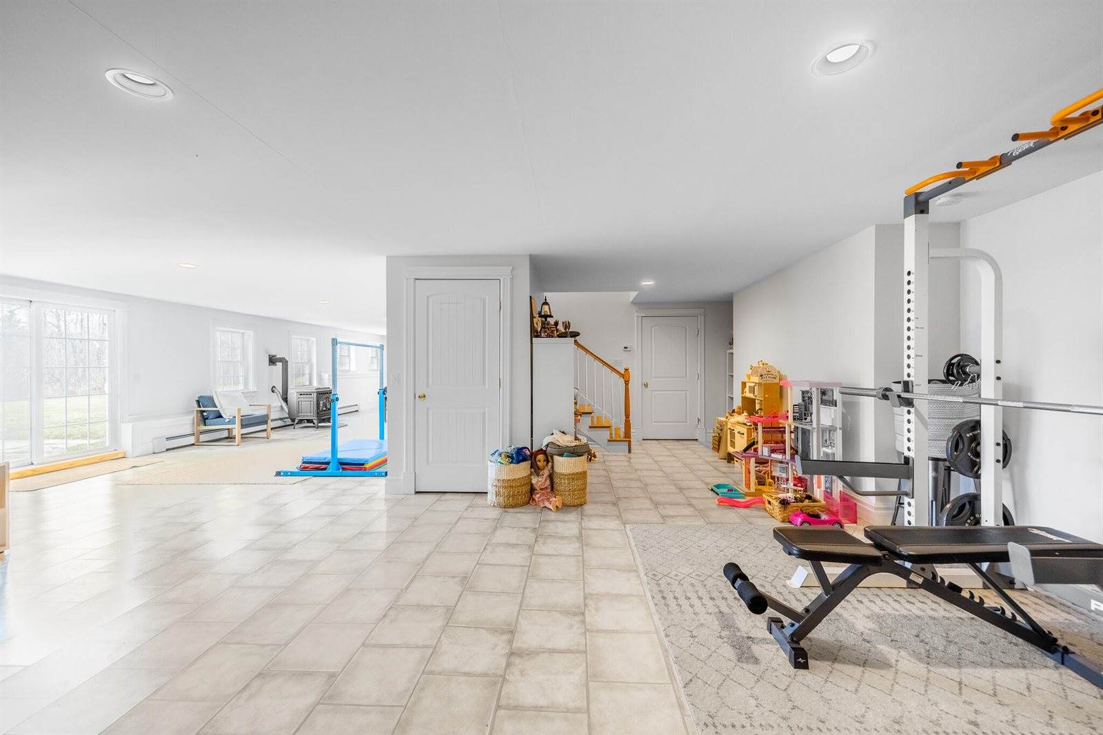 32 Country Meadow Drive, Hampden, ME 04444