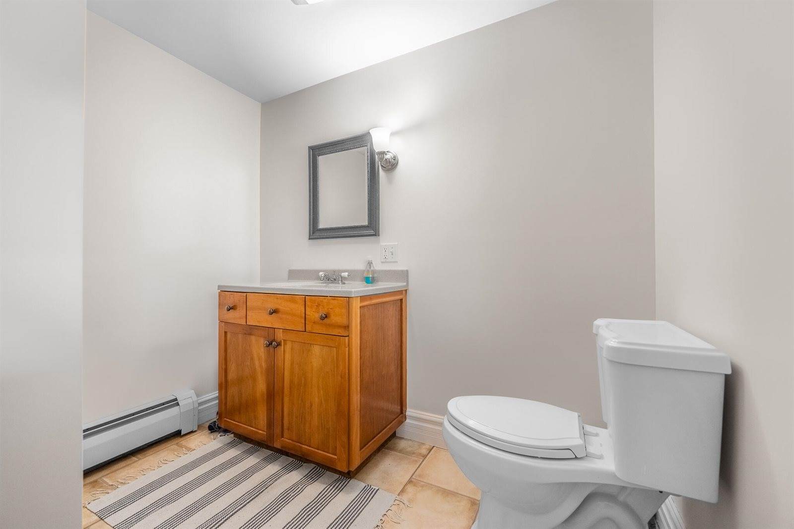 32 Country Meadow Drive, Hampden, ME 04444