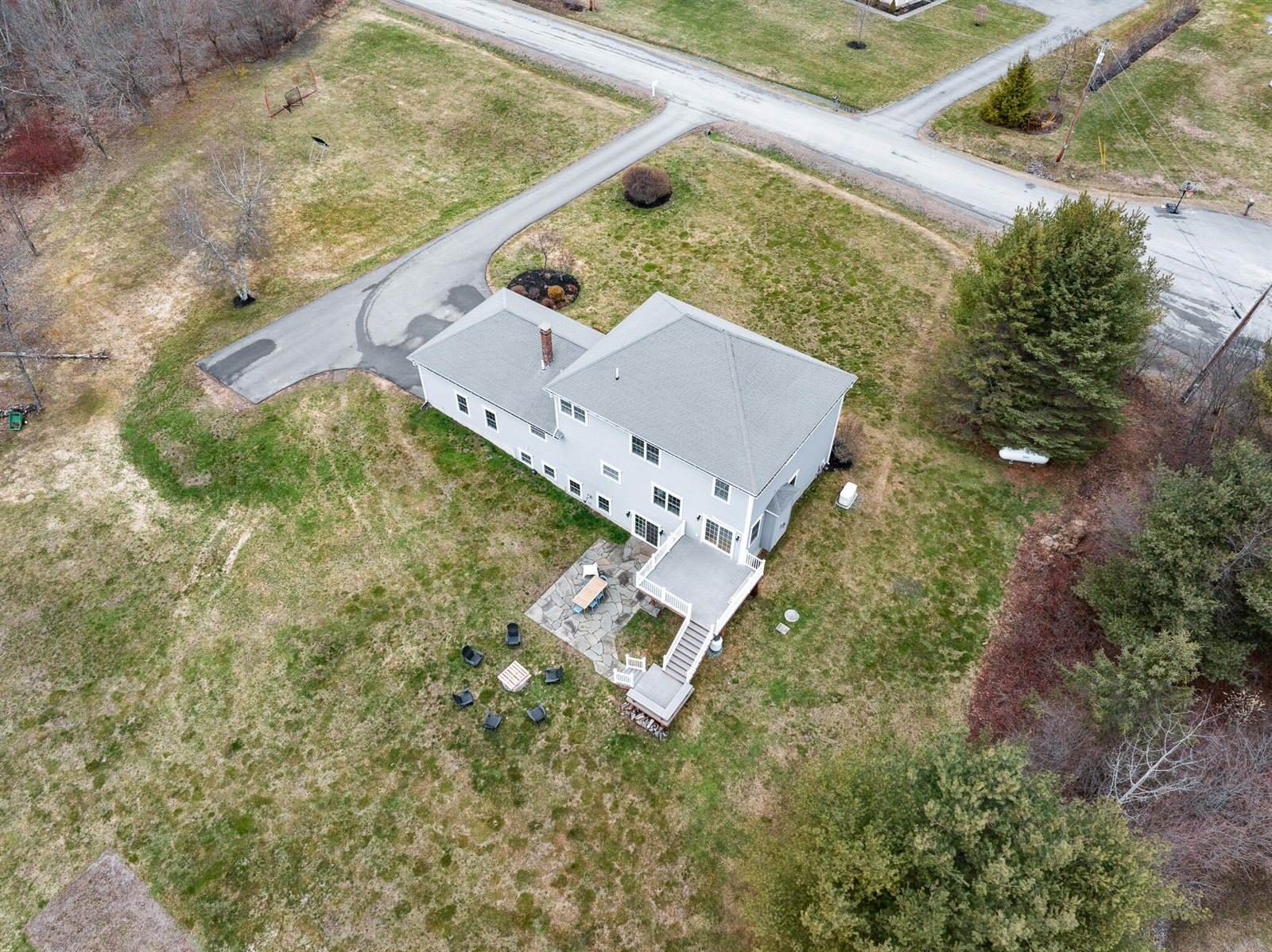 32 Country Meadow Drive, Hampden, ME 04444