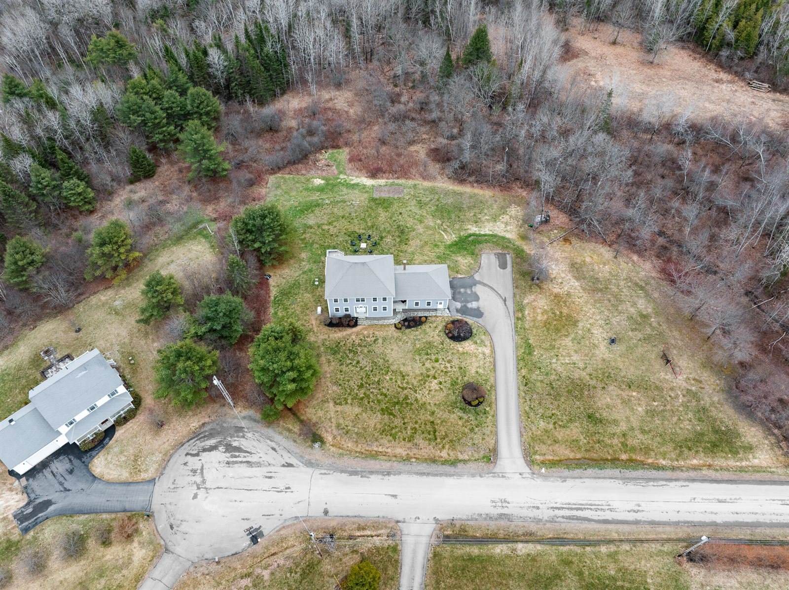 32 Country Meadow Drive, Hampden, ME 04444