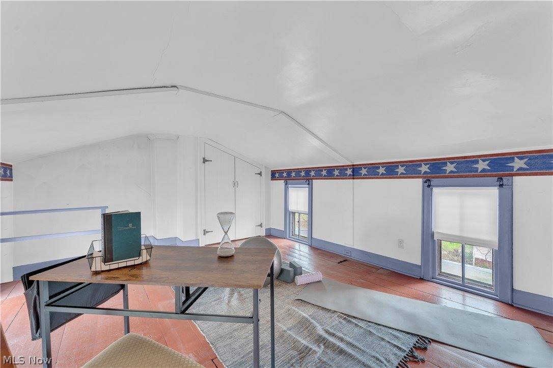 6486 East Garfield Road, Petersburg, OH 44454