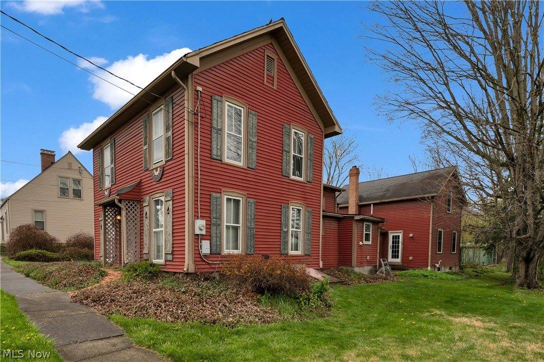 6486 East Garfield Road, Petersburg, OH 44454