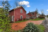 6486 East Garfield Road, Petersburg, OH 44454