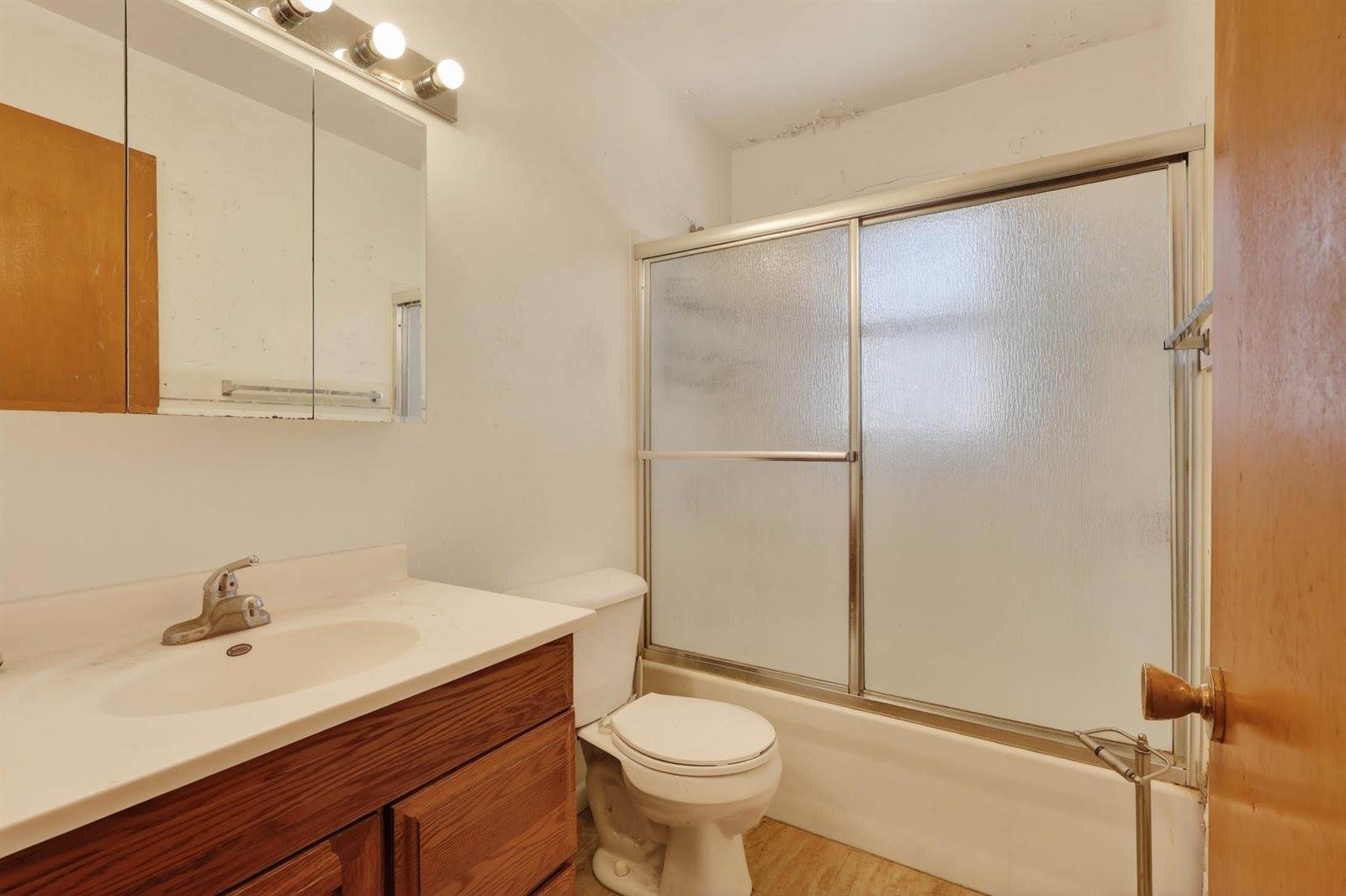 240 20th Avenue South, Wisconsin Rapids, WI 54495