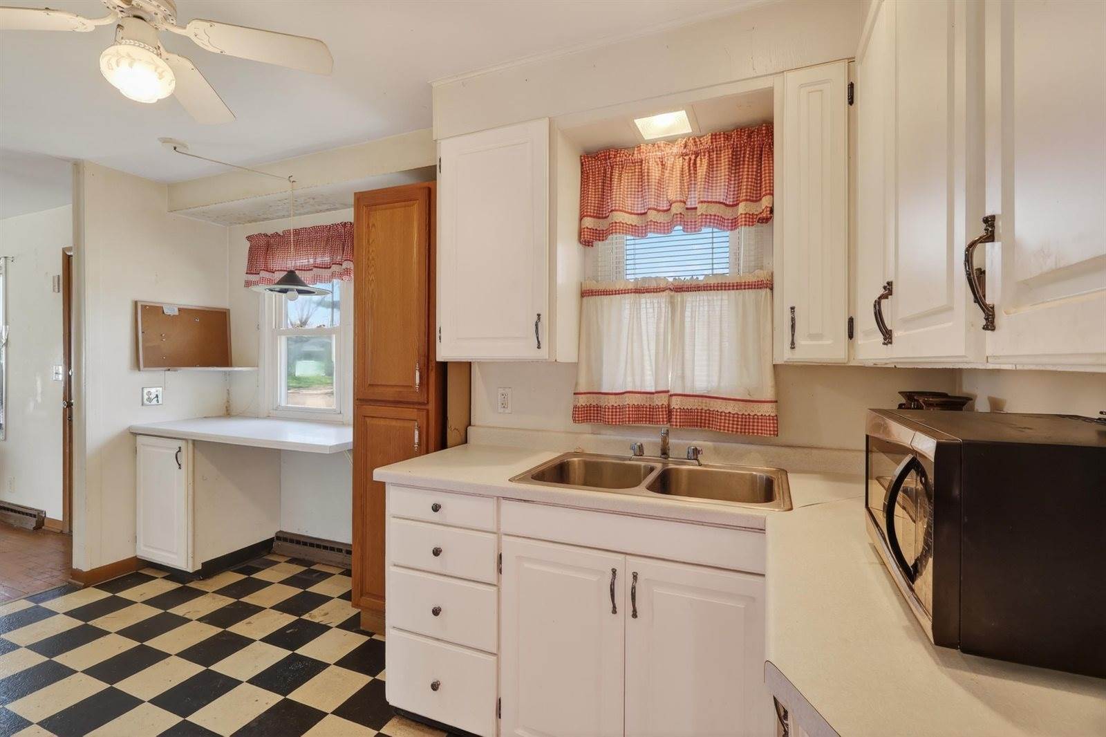 240 20th Avenue South, Wisconsin Rapids, WI 54495