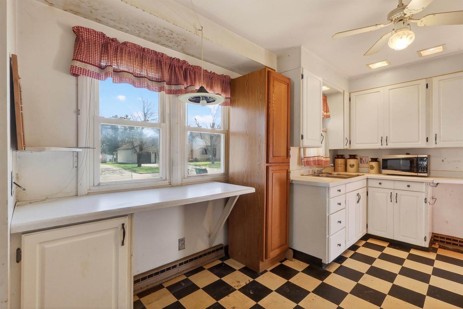 240 20th Avenue South, Wisconsin Rapids, WI 54495