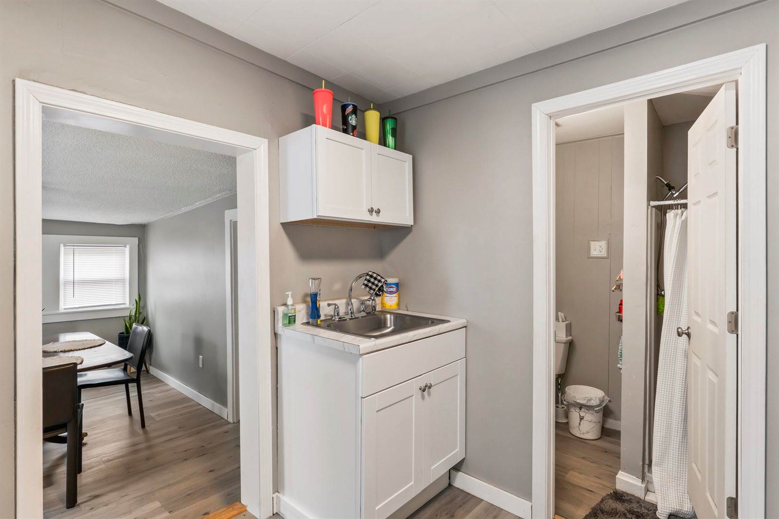 16 Main Street, Topsham, ME 04086