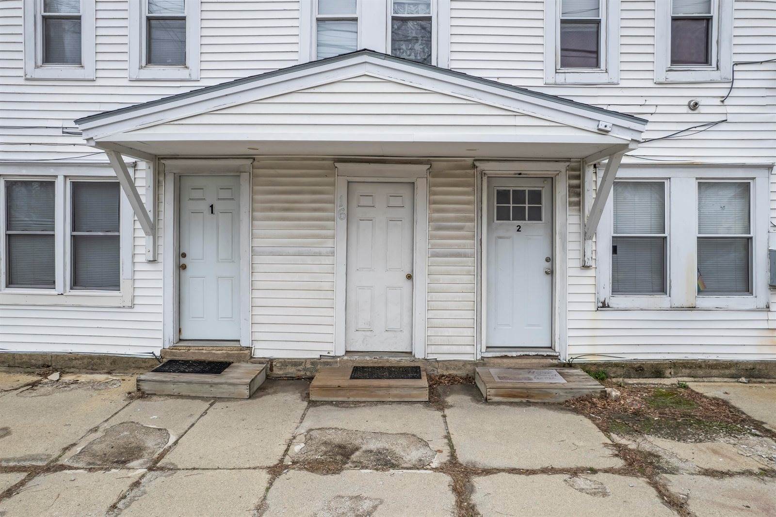 16 Main Street, Topsham, ME 04086