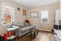 16 Main Street, Topsham, ME 04086