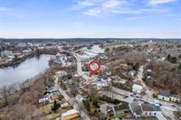 16 Main Street, Topsham, ME 04086