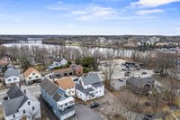 16 Main Street, Topsham, ME 04086