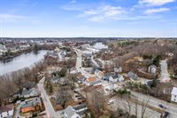16 Main Street, Topsham, ME 04086