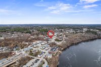 16 Main Street, Topsham, ME 04086
